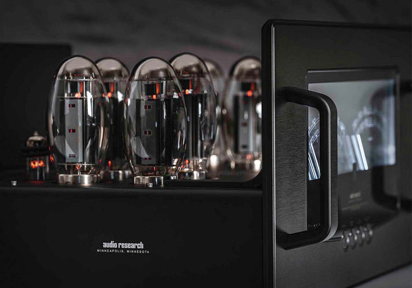 Audio Research REF160S | Reference Tube Amplifier with a Stereo Design