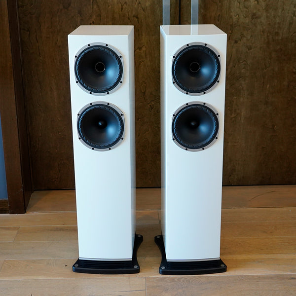 Fyne Audio F502 Floorstanding Speakers, White, Pre-Owned