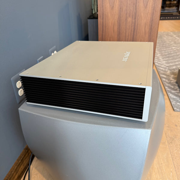 Aurender N20 Music Server and Streamer, Pre-Owned