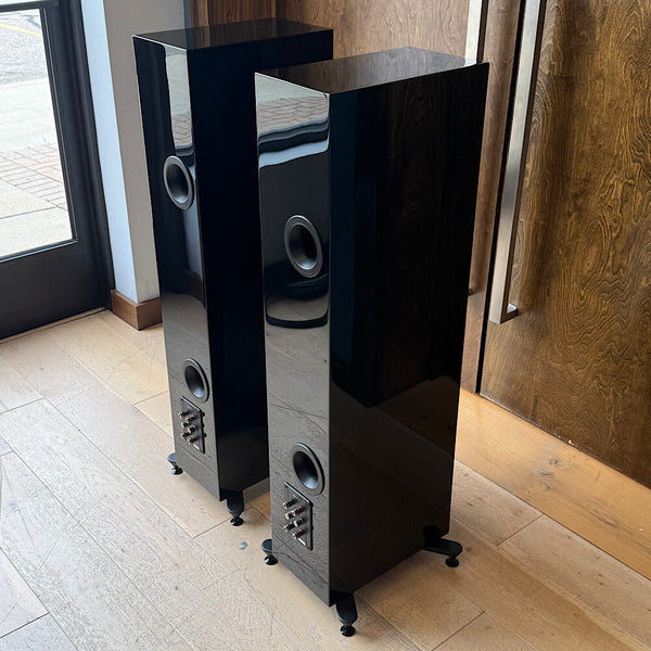 KEF R7, Black, Pre-Owned