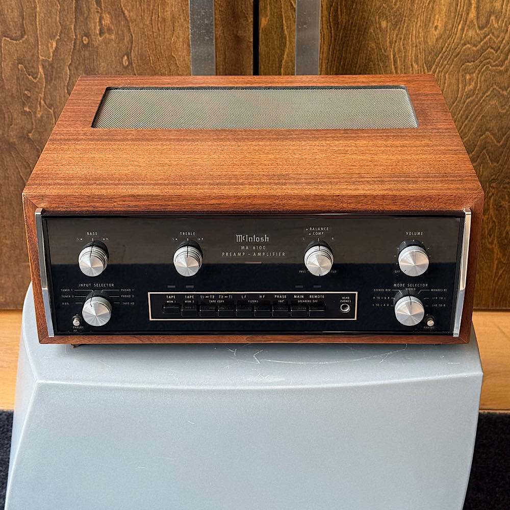 McIntosh MA6100 Integrated Amplifier, Pre-Owned