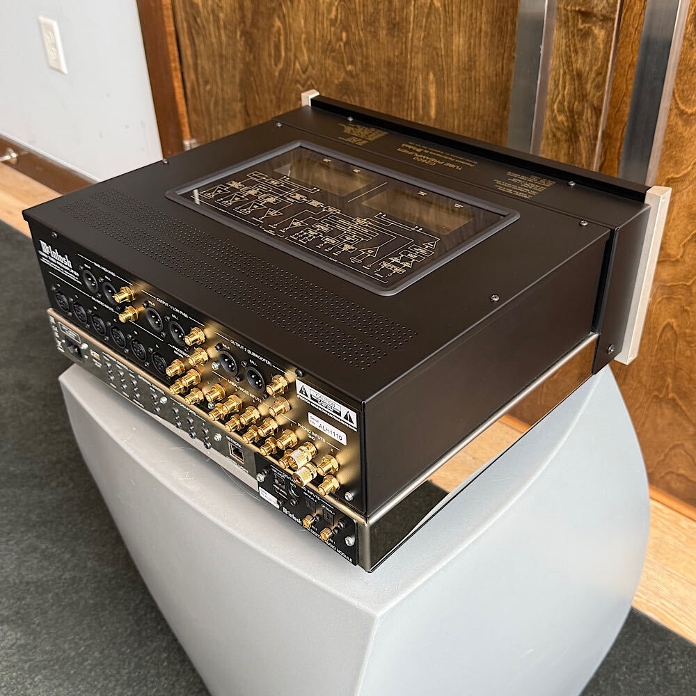 McIntosh C2800 Preamplifier, Ex-Demo