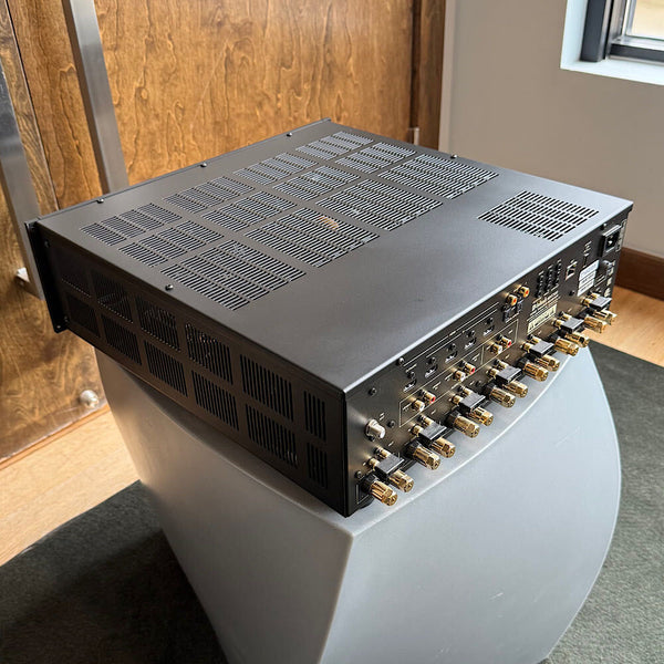 McIntosh MHT300 Receiver, Ex-Demo