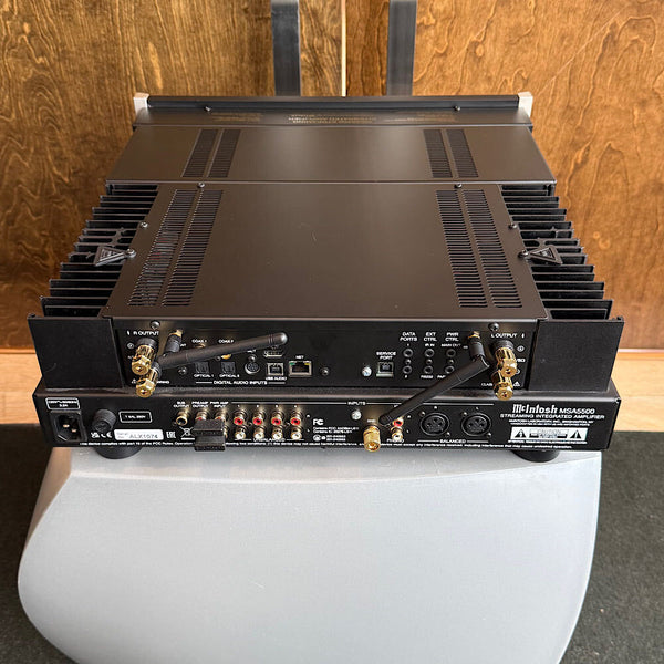McIntosh MSA5500 Integrated streaming amplifier, Ex-Demo