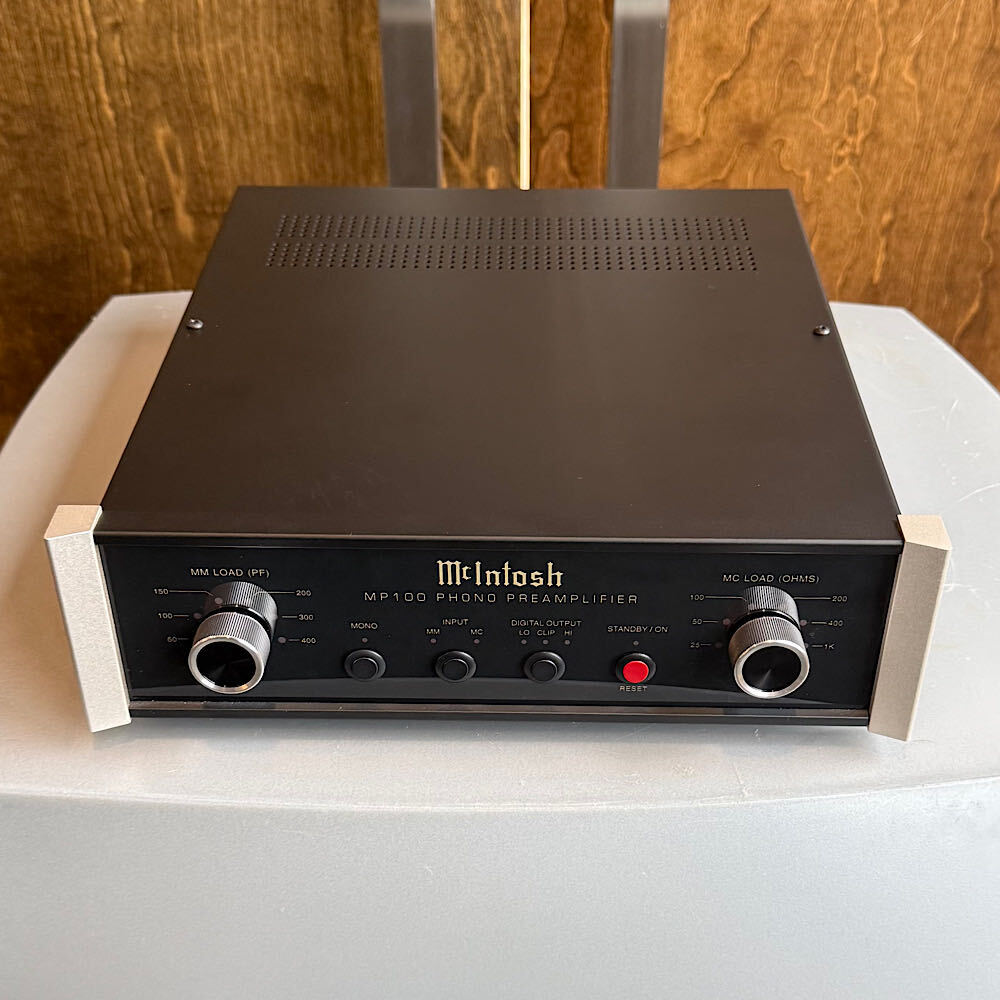 McIntosh MP100 Phono Preamplifier, Ex-Demo