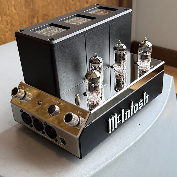 McIntosh MHA200 Headphone Amplifier, Ex-Demo