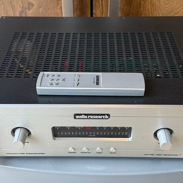 Audio Research LS17 SE Line Stage Preamplifier, Silver, Pre-Owned