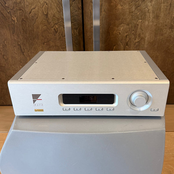 Ayre K-5xe MP Preamplifier, SIlver, Pre-Owned