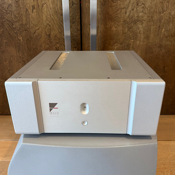 Ayre V-5xe Stereo Amplifier, Silver, Pre-Owned