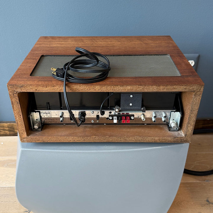 McIntosh MR74 AM/FM Tuner, Pre-Owned