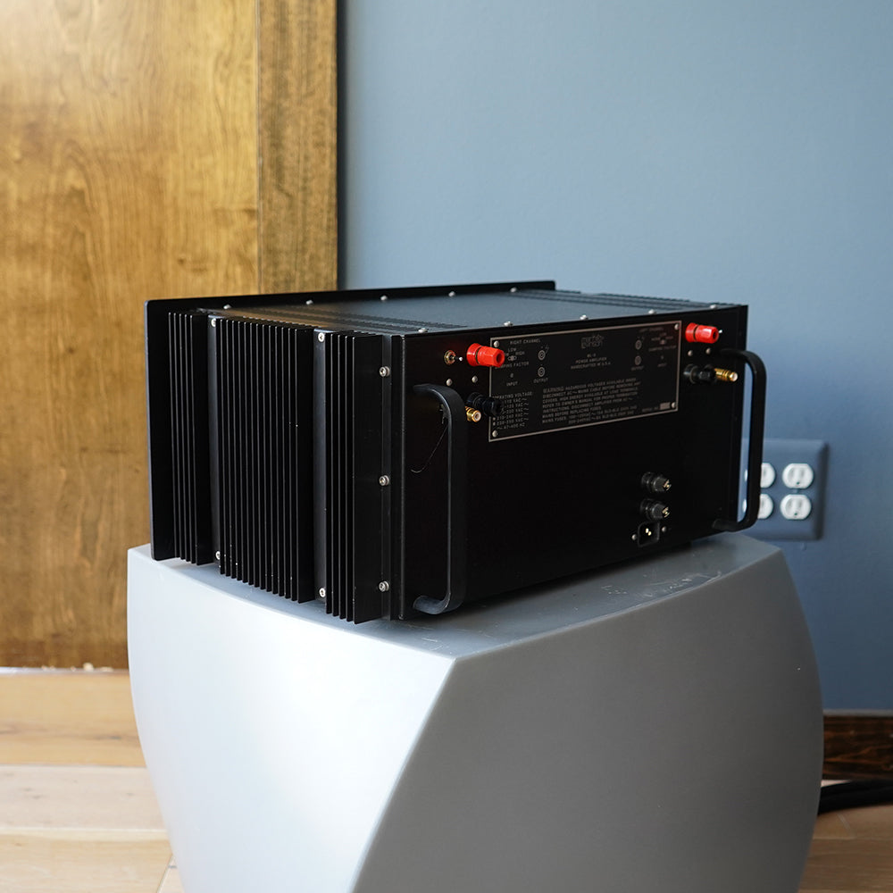 Mark Levinson ML9 Power Amplifier, Pre-owned
