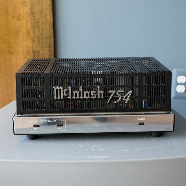 McIntosh MC754 Power Amplifier, Pre-Owned