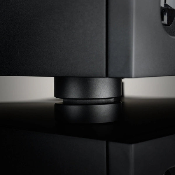 Transparent Reference PowerIsolator